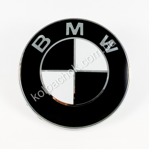 Эмблема BMW черно-белая 51148132375 82мм.