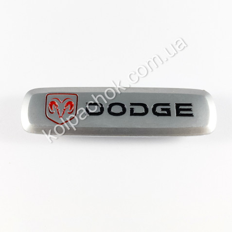 Шильдик / логотип Dodge для автомобильных EVA ковриков