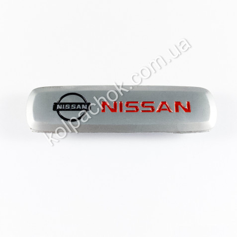 Шильдик / логотип Nissan для автомобильных EVA ковриков