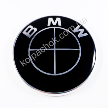 Эмблема BMW F20/F30 51767288752 черный лого 82мм. Эмблема BMW F20/F30 51767288752 черный лого 82мм.