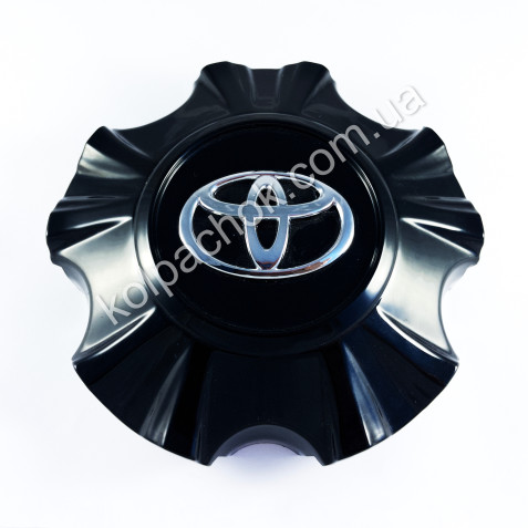 Ковпачок на диски репліка Toyota чорний CAP5042 (136мм)