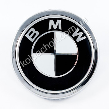 Емблема BMW F15/F16 51147294465 чорно-біла на багажник 99мм.