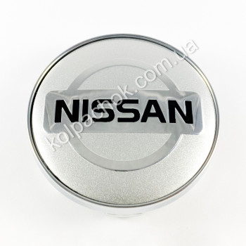 Колпачок на диски Nissan серебро/черный лого (56-60мм) Колпачок на диски Nissan серебро/черный лого (56-60мм)