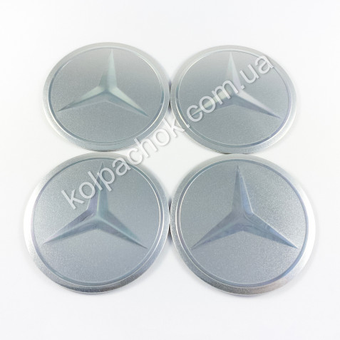Наклейки для ковпачків на диски Mercedes-Benz срібло/хром лого (68мм)