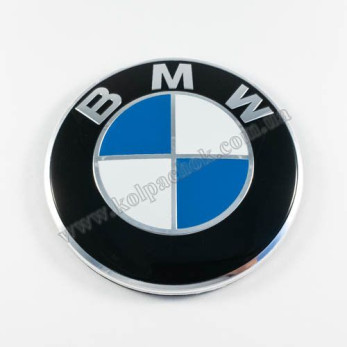 Эмблема BMW F20/F30 51767288752 82мм. Эмблема BMW F20/F30 51767288752 82мм.
