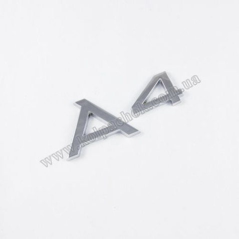 Емблема шильдик логотип Audi A4