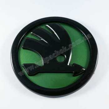 Емблема Skoda зелена 32D853621A (90мм)