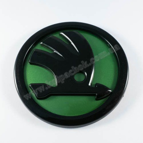 Емблема Skoda зелена 32D853621A (90мм)