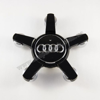 Ковпачок на диски Audi Q7 4L0601165D чорний (зірка)
