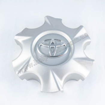 Ковпачок на диски Toyota Hilux 4260B-0K070 (139мм)